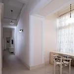 Bel Appartement